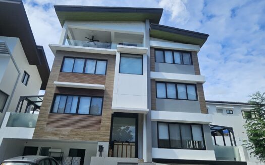 Stunning 5-Bedroom Home in McKinley Hill Village, Taguig