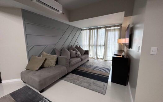 Sky-High Splendor: Fully-Furnished 3-Bedroom Haven at Uptown ParkSuites, BGC | 123sqm | ₱43M