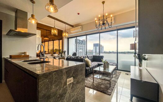 Luxurious 2-Bedroom Condo at St. Moritz, Taguig City – McKinley