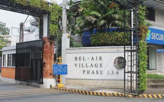 House&lot for Sale at Bel-Air Village 3