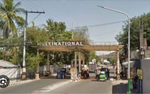 Corner lot for Sale in Multinational Village