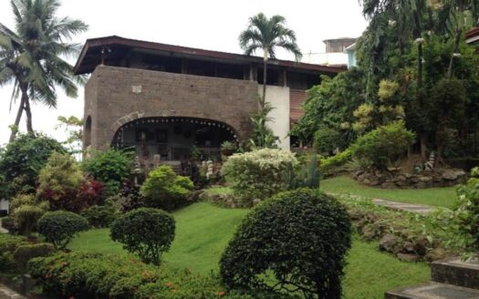 Luxurious Dual-Lot Residential Property for Sale in Valle Verde 1, Pasig City