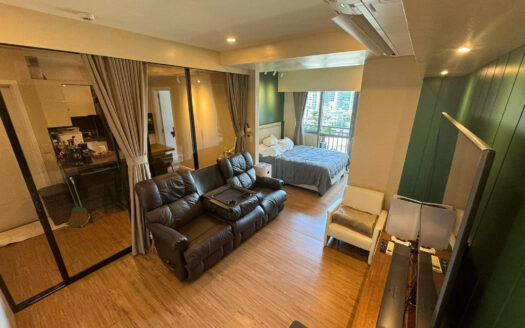 Sleek 2-Bedroom Condo at Acqua Private Residences, Mandaluyong